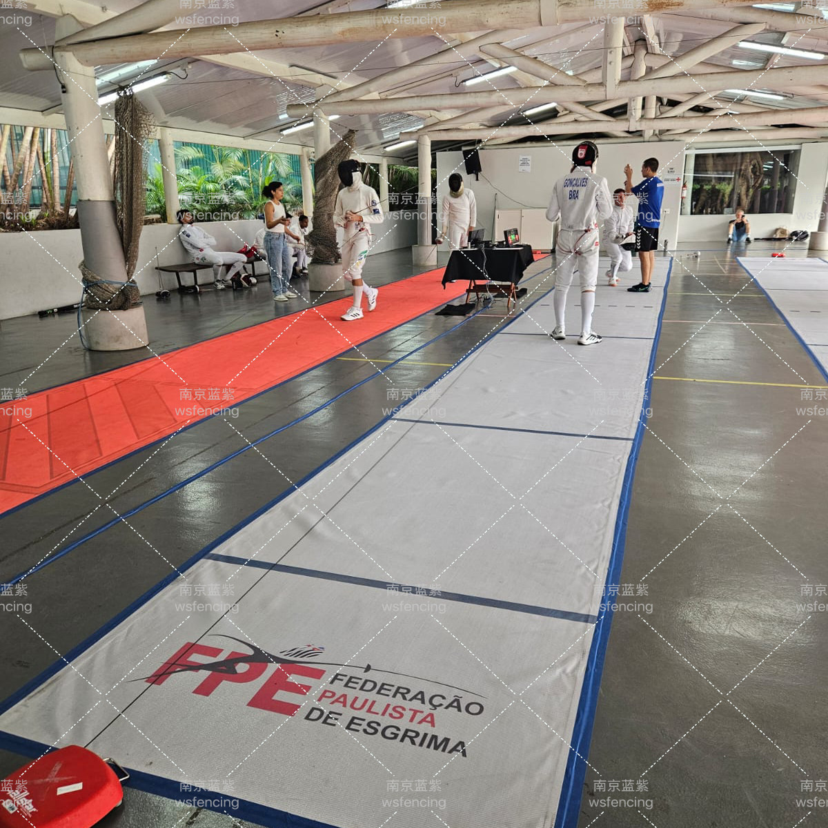 南京蓝紫wsfencing 可卷式导电剑道 比赛款