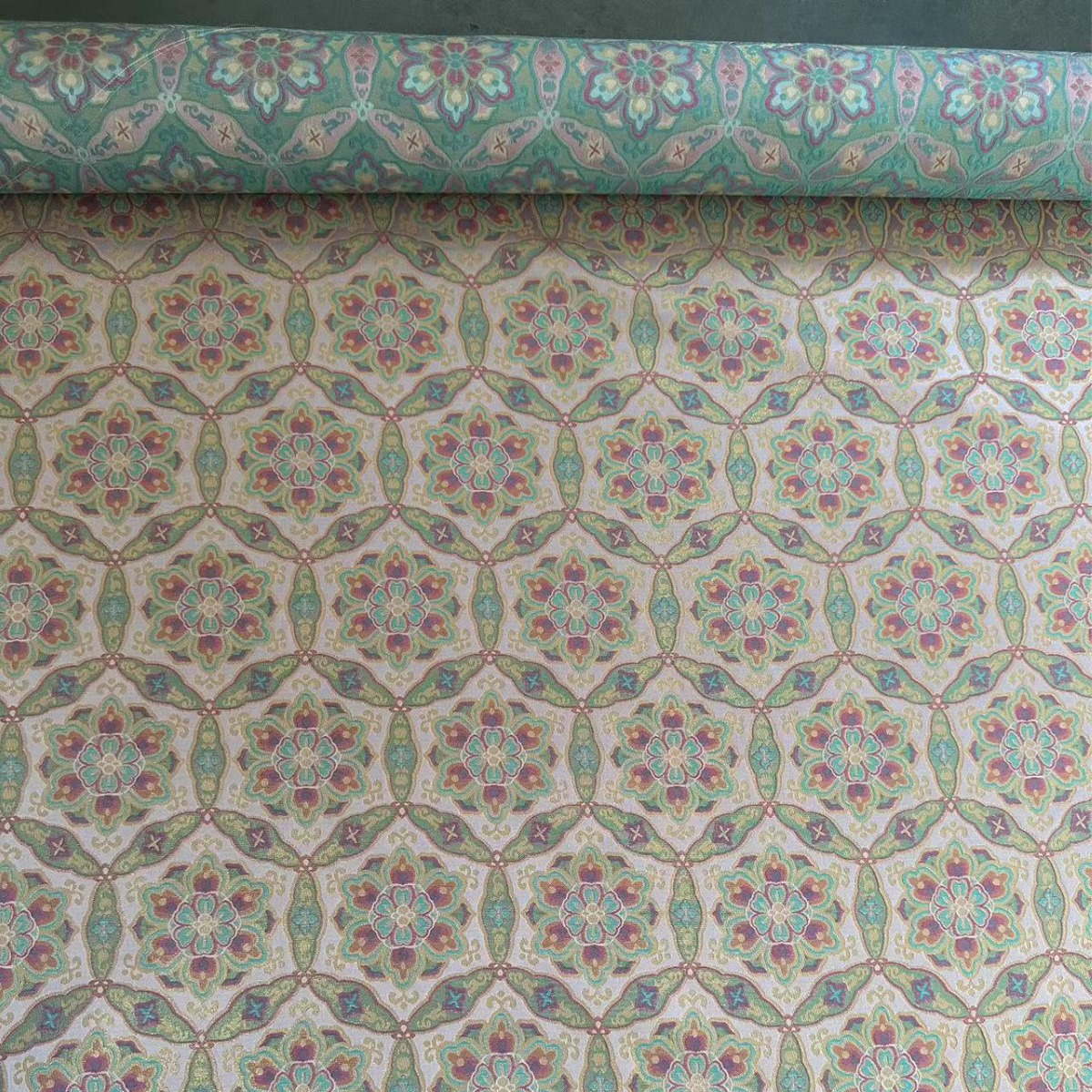 仿宋锦金丝提花织锦缎面料 敦煌系列马面裙布料旗袍女装童装箱包