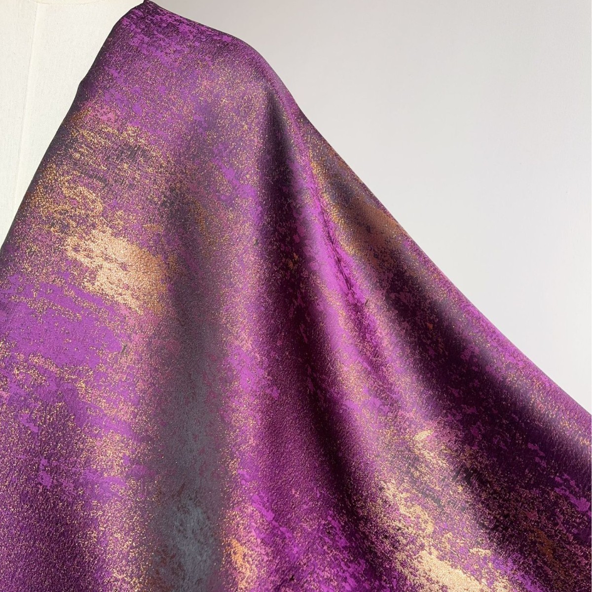 复古紫金色织油墨风提花面料 新中式马甲旗袍箱包抱枕茶席装饰品
