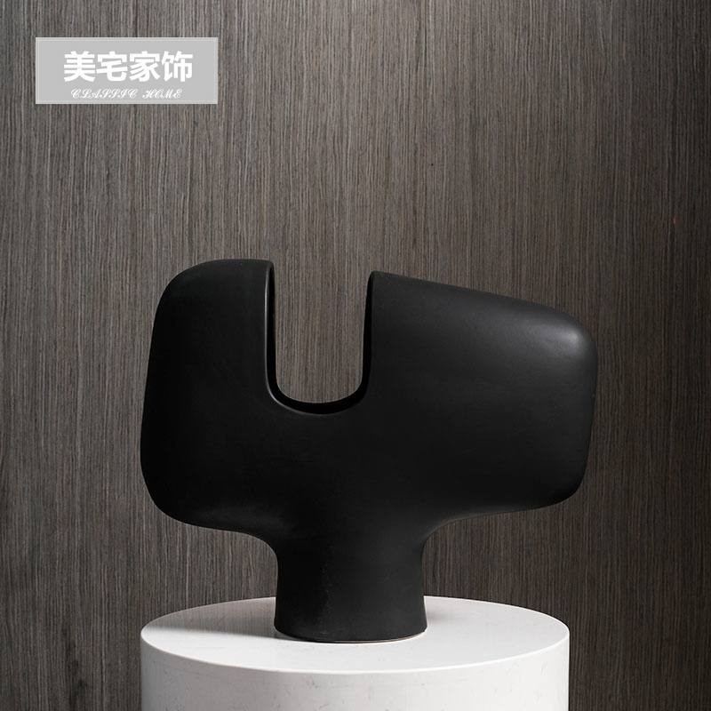 北欧极简约陶瓷花器个性创意客厅台面插花电视柜餐桌摆件黑色花瓶