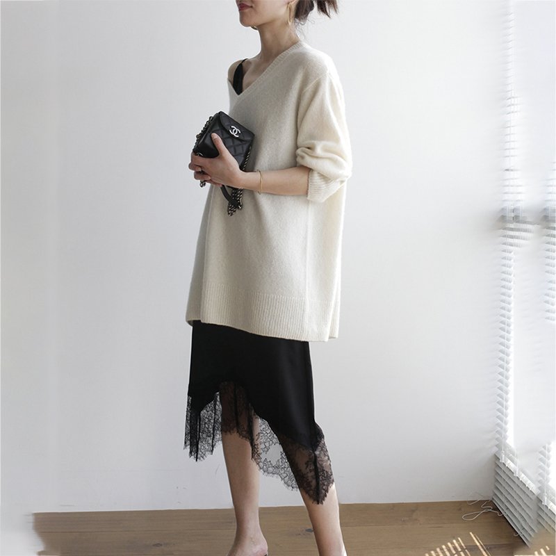 羊绒套头V领宽松毛针织衫