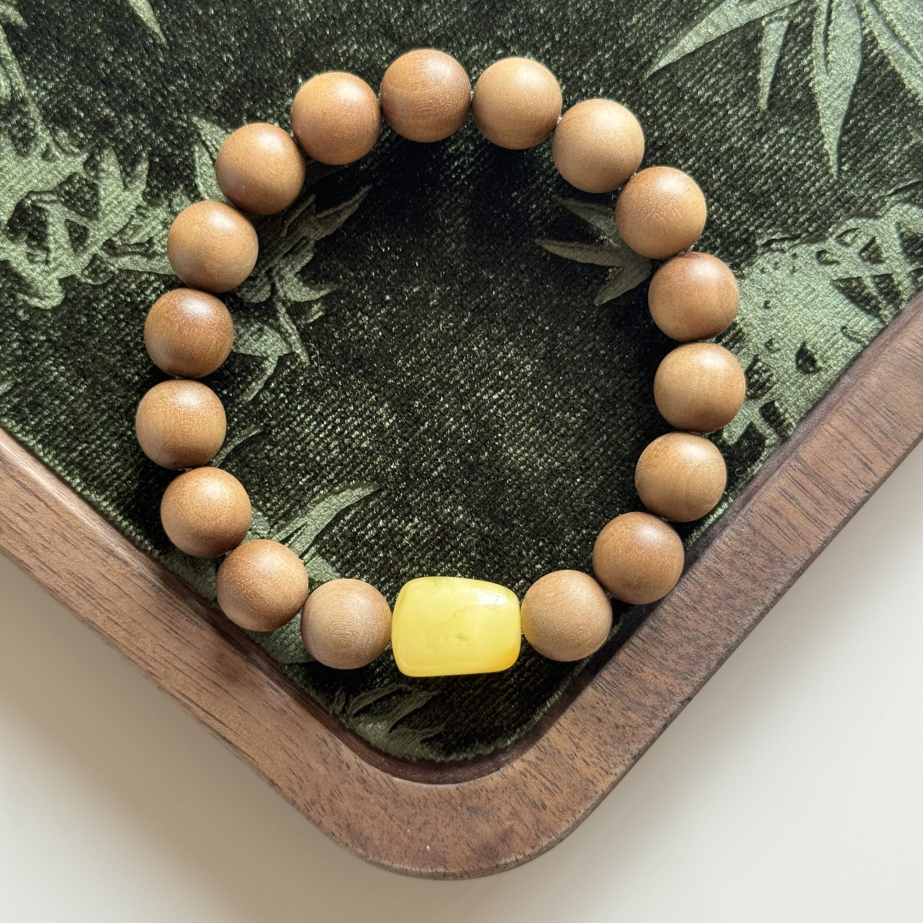 曦光里【乐享】平等心/深度思考 印度黑肉老山檀蜜蜡男女款手串