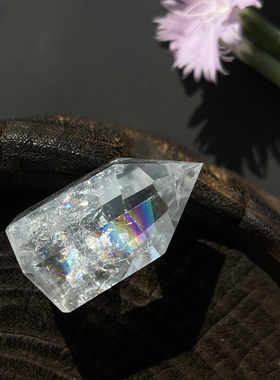 曦光里【七彩之境】高频天然彩虹白水晶柱 矿标摆件 办公室摆件