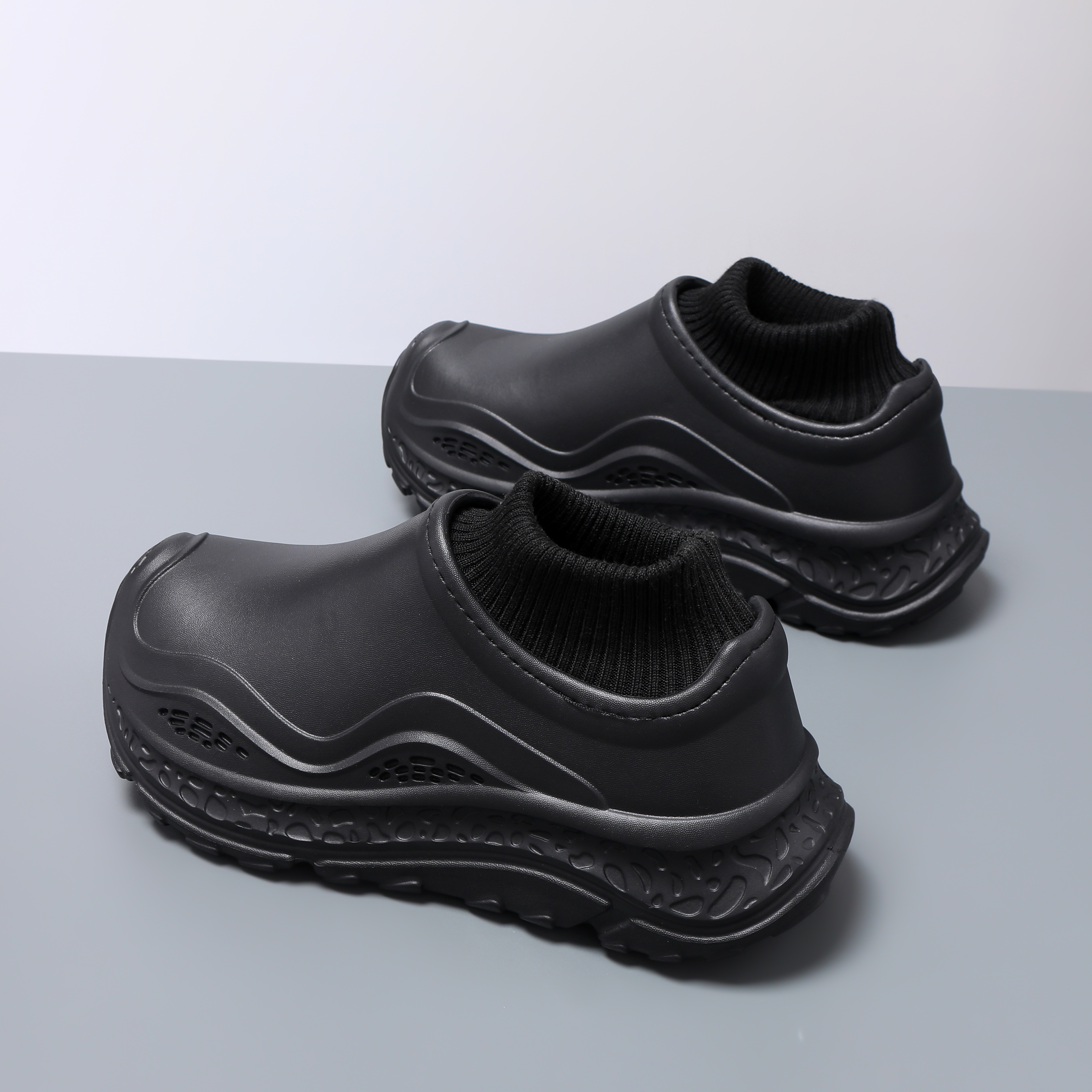 厨师鞋男冬季加绒保暖棉鞋上班工作防滑防水防油一脚蹬黑色劳保鞋