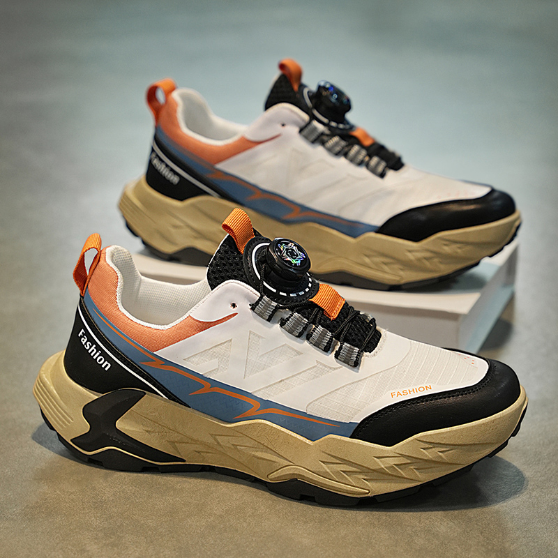 男鞋冬季厚底防滑旋转纽扣跑步运动鞋青少年旅游休闲户外登山潮鞋