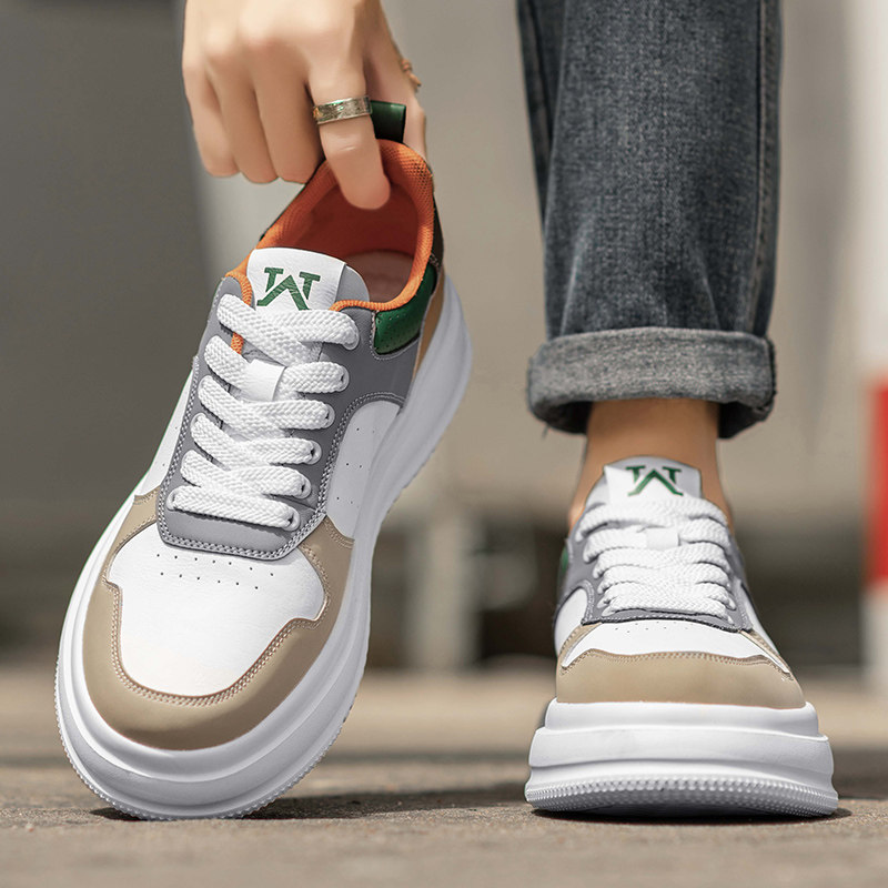 男鞋秋季透气潮牌小众高级感平板鞋男生软底真皮运动休闲小白潮鞋