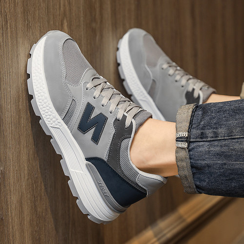 莆田男鞋2025新款冬季潮牌百搭增高老爹运动休闲鞋男士复古阿甘鞋