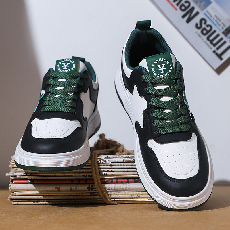 男鞋2025新款冬季潮牌小众百搭休闲板鞋学生韩版轻便厚底运动潮鞋