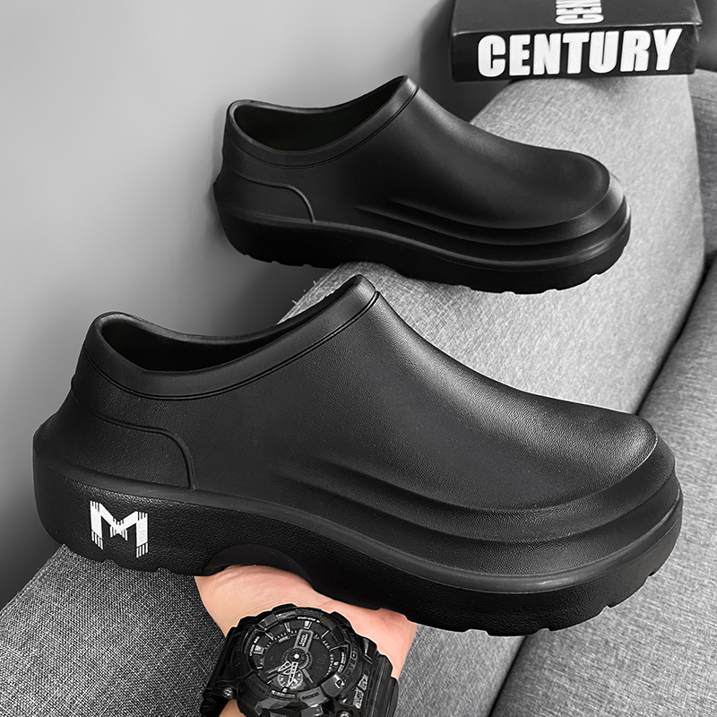 厨师男鞋冬季防水防滑防油厨房专用大码厚底耐磨一脚蹬工作劳保鞋