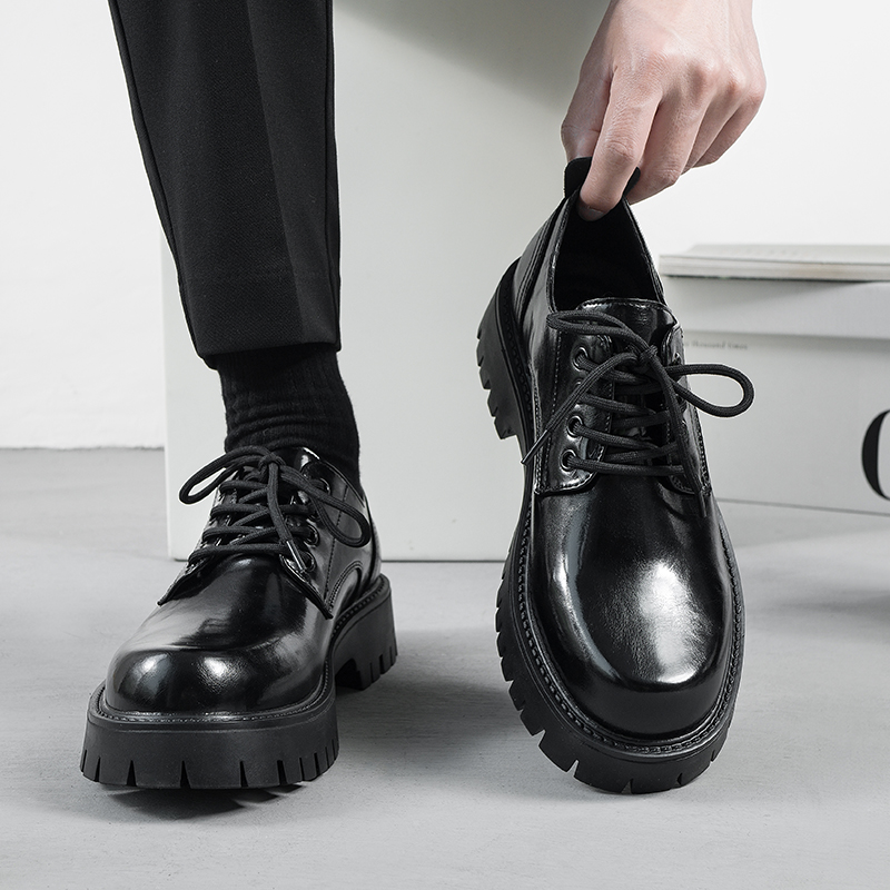 男鞋冬季2025新款英伦风商务正装休闲皮鞋新婚新郎厚底大头德比鞋