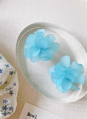 Margot手作超仙蓝色透明花朵耳环适合春天的甜美森系耳钉小众耳饰