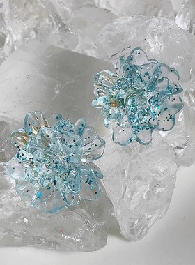 Margot手作蓝色透明花朵耳钉小众设计感无耳洞耳夹适合夏天的耳环