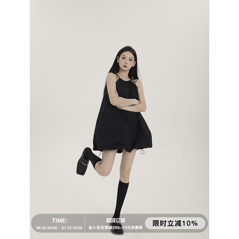 PEMPL连衣裙女春夏新款黑色系脖吊带高级感无袖A字性感圆领蓬蓬裙