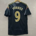 09-10 Liverpool P Home Court Printed No. 9