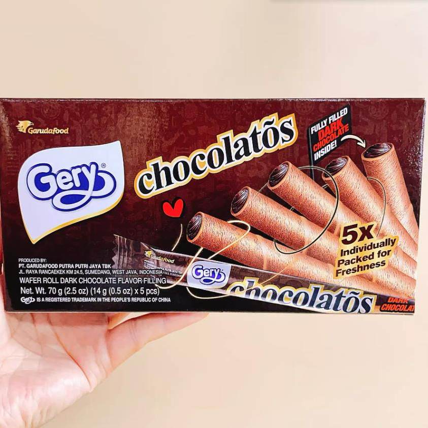 印尼进口芝莉巧克力奶酪芝士味蛋卷夹心饼干印尼进口休闲小零食