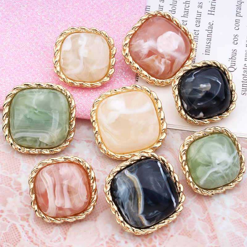 羊绒大衣风衣高端方形金属纽扣