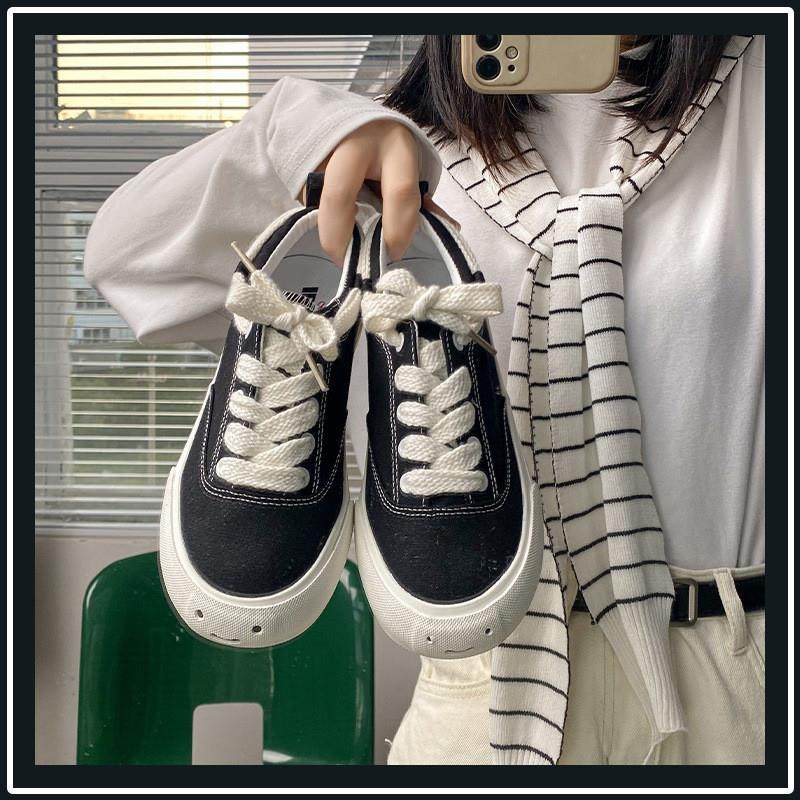 白鹿鞋业小众2026原宿风小众小白鞋低帮系带女鞋爆款时尚圆头板鞋,女鞋,休闲板鞋,淘宝优惠券,粉丝福利购,淘宝优惠卷