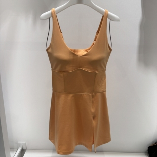 不退换全韩百货WILSON韩代2026春女连衣裙 6C20 W261102TOP31