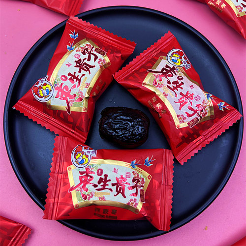 喔喔枣子喜糖散装结婚礼专用糖果