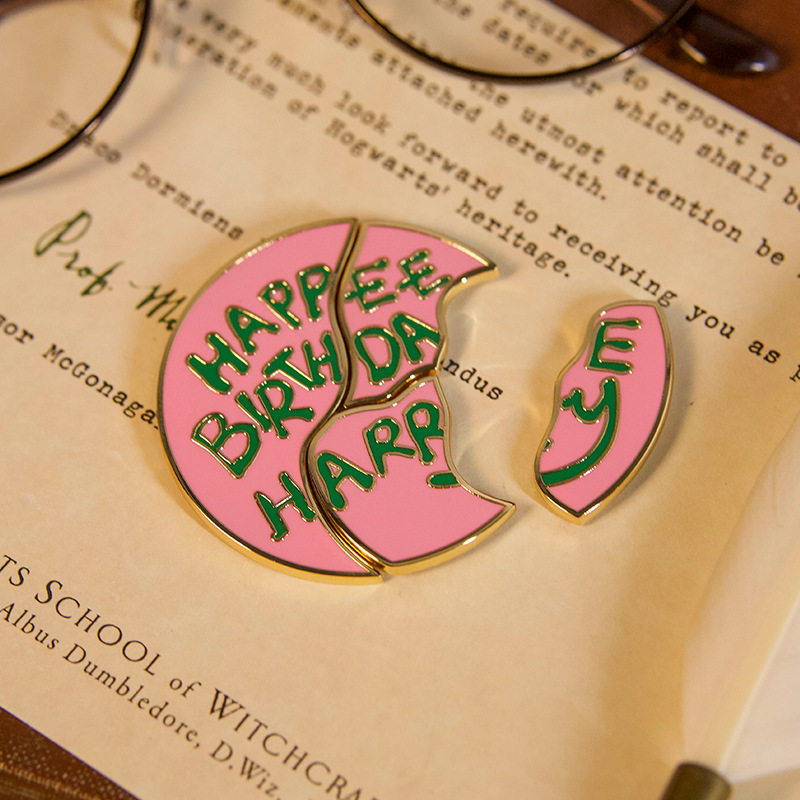 哈利波特周边冰箱贴正版海格蛋糕金色飞贼魔杖多味豆磁铁装饰礼物