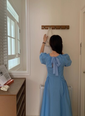 2026新款蓝色泡泡袖领连衣裙女夏季新款多巴胺收腰显瘦气质长裙