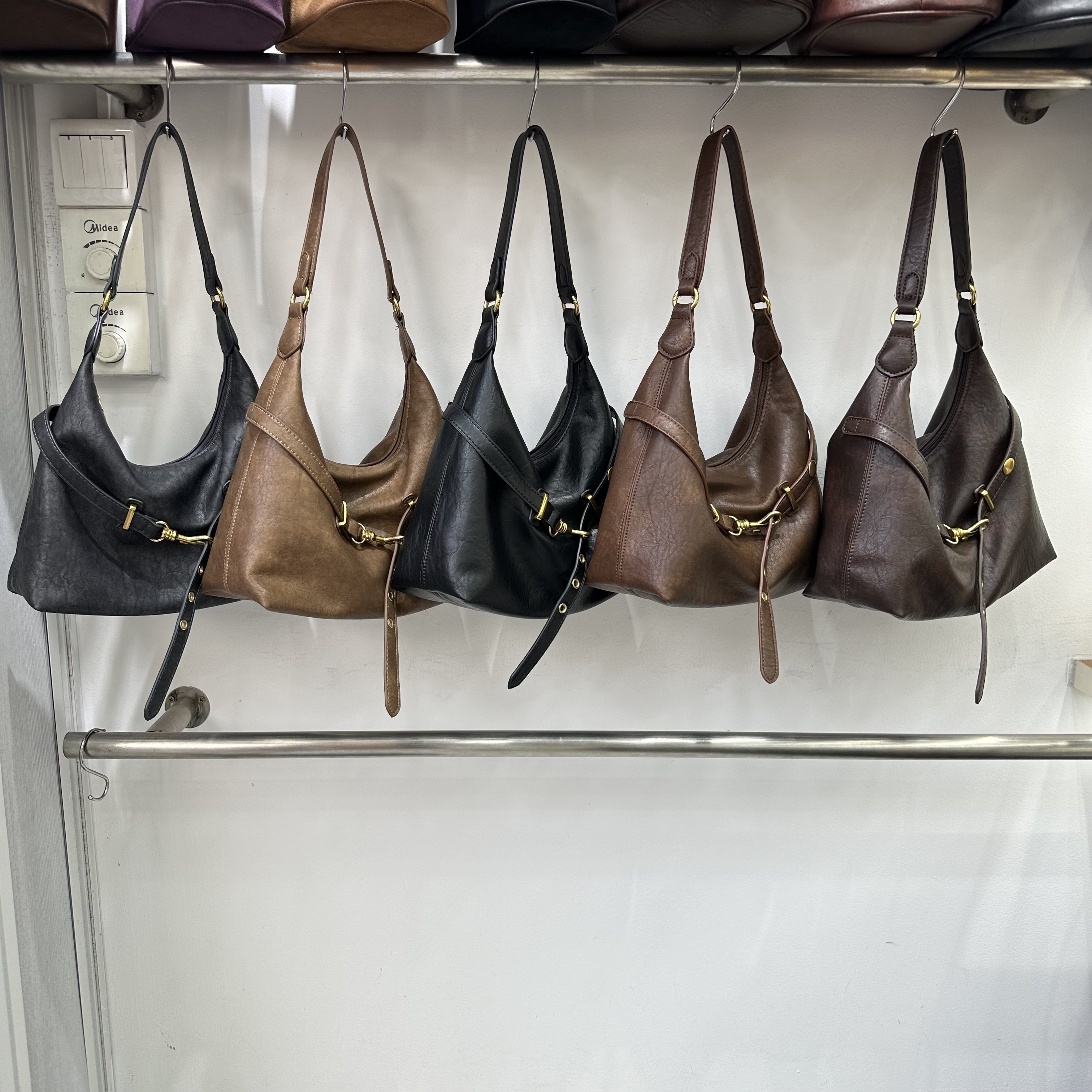 欧比 复古美拉德高级感气质软皮小众个性皮带扣设计单肩腋下包女,箱包皮具/热销女包/男包,通用款女包,淘宝优惠券,粉丝福利购,淘宝优惠卷