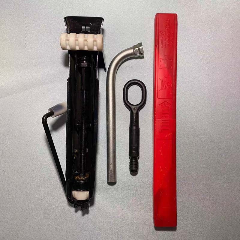 适用于奥迪a6c7千斤顶轮胎扳手套筒三角牌警示架原厂随车换胎工具,汽车零部件/养护/美容/维保,千斤顶,淘宝优惠券,粉丝福利购,淘宝优惠卷