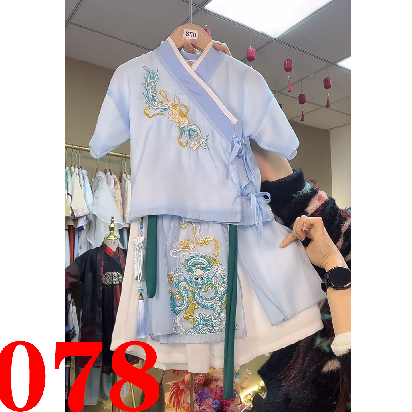 078/136龙纹刺绣重工短袖7分裤套装男童汉服特价