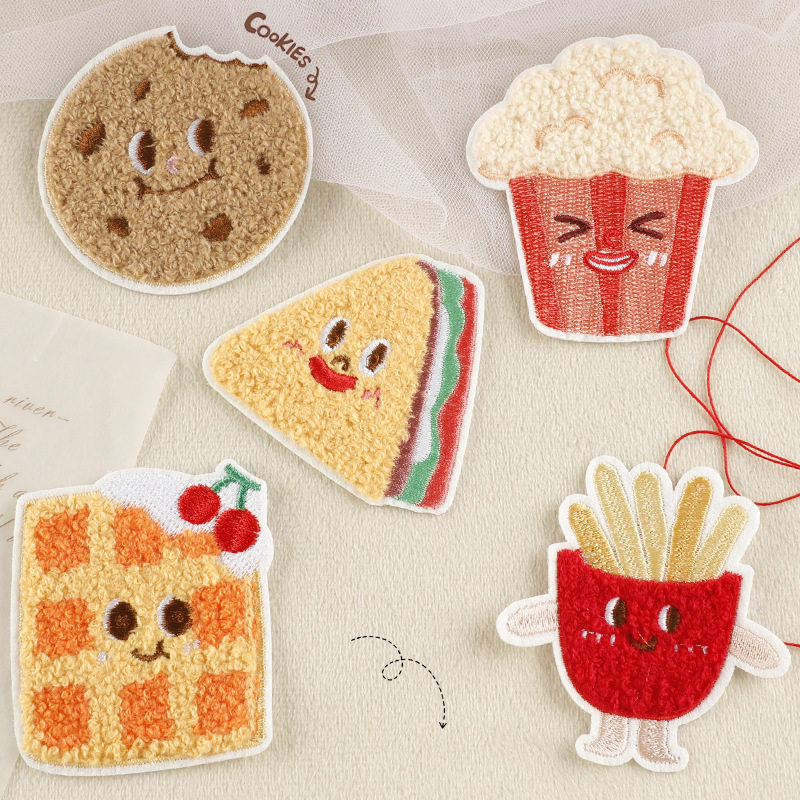 毛巾绣熨烫卡通食物薯条绣花标patch缝补服装辅料帆布包补丁布贴