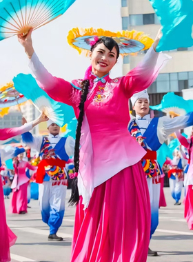 陕北秧歌展演跳舞服新款男女扇子舞伞表演服舞台秧歌广场舞演出服