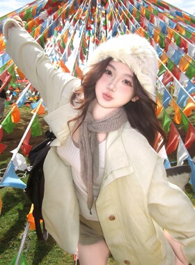 白色毛绒帽子女秋冬加厚保暖韩系可爱旅游百搭显脸小护耳套头帽子