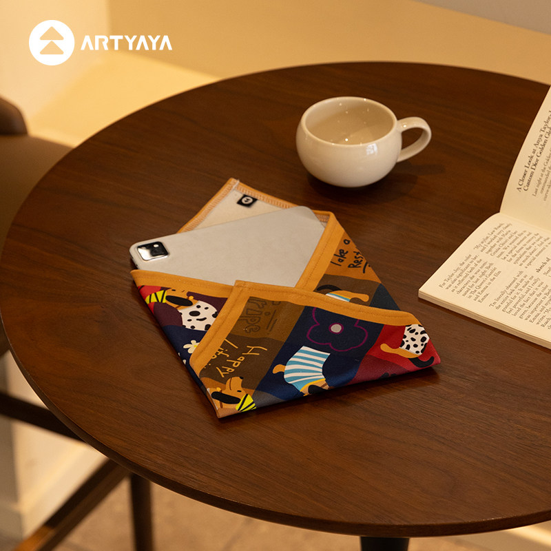 艺术鸭 秋冬新款可爱治愈单反相机包裹布化妆包自粘化妆品百粘布