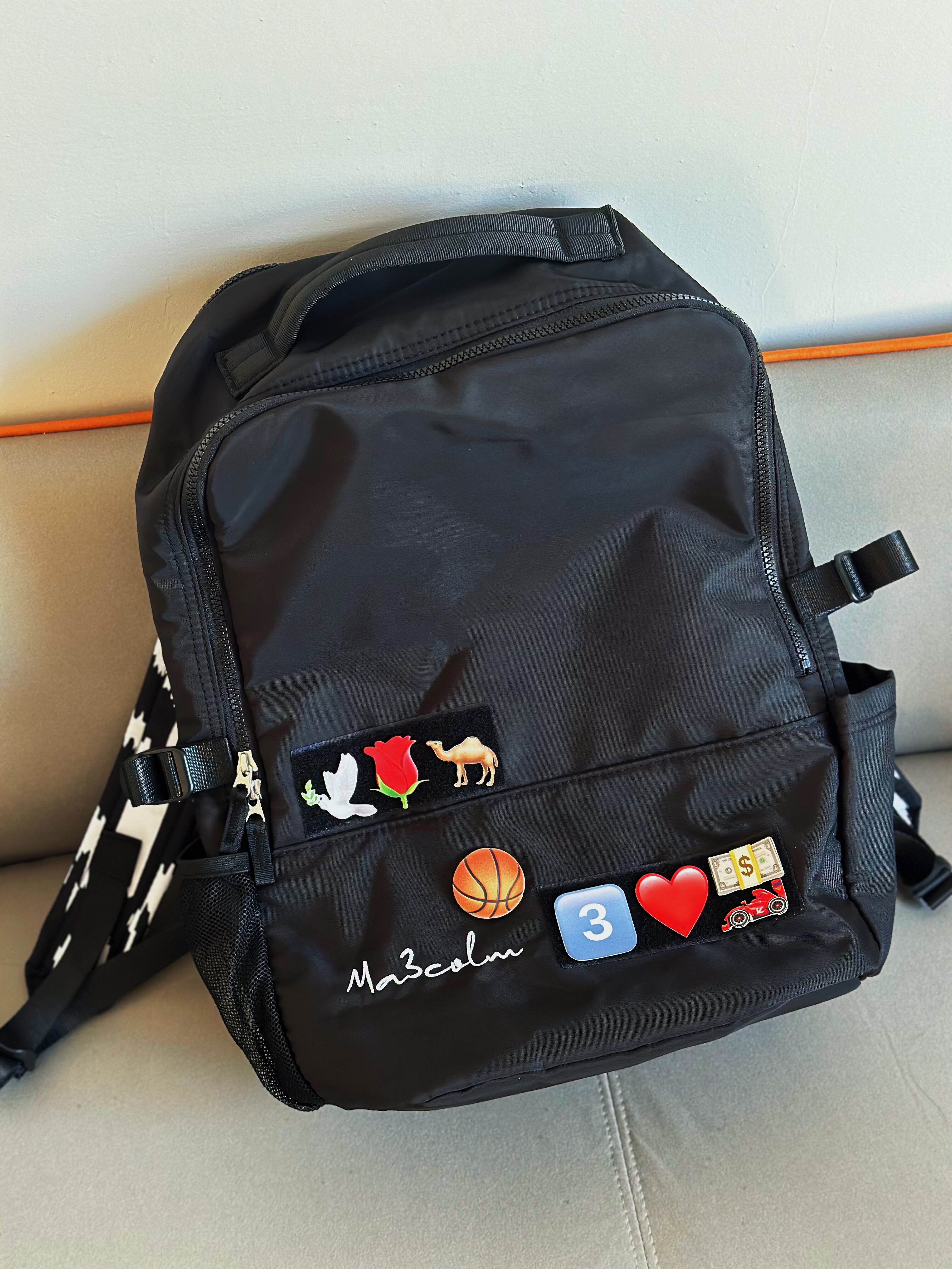 US8ACC适配SPO背包抽绳包卡米然书包和平鸽篮球骆驼表情包魔术贴