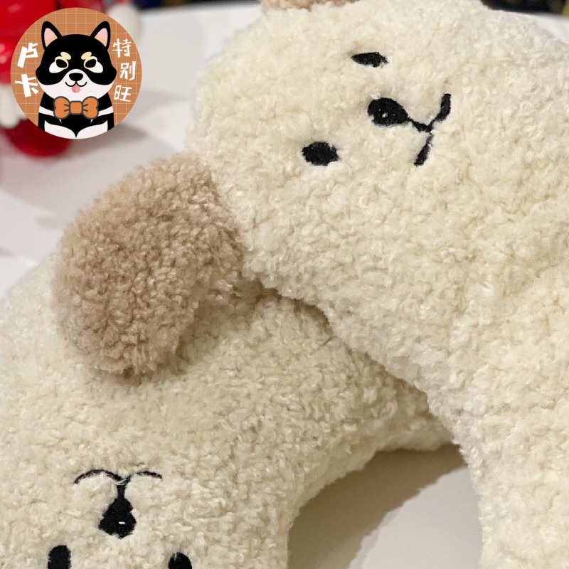 秋冬新款狗狗宠物枕头保护颈椎垫枕深度睡眠U型枕小狗幼猫抱枕