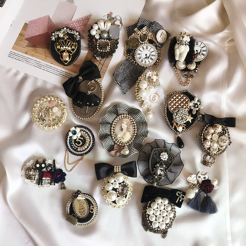 fashion Brooch Sternum Pin Korean Edition Luxurious atmosphere coat sweater Pin Cardigan Retro Pearl Lace Accessoriesin the Accessories/Fashion Jewelry, Brooch  category - from Buy2taobao.com to provide professional Taobao agent buy service
