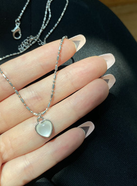温柔猫眼石爱心吊坠项链颈链