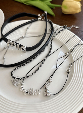 小众字母爱心星球造型项链颈链