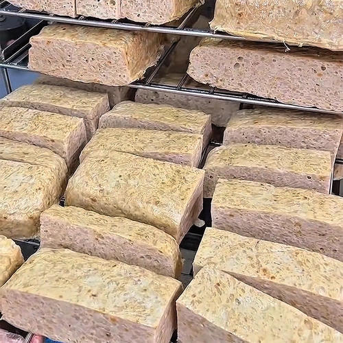 潮汕猪肉饼肉卷猪脚饭汤粉用
