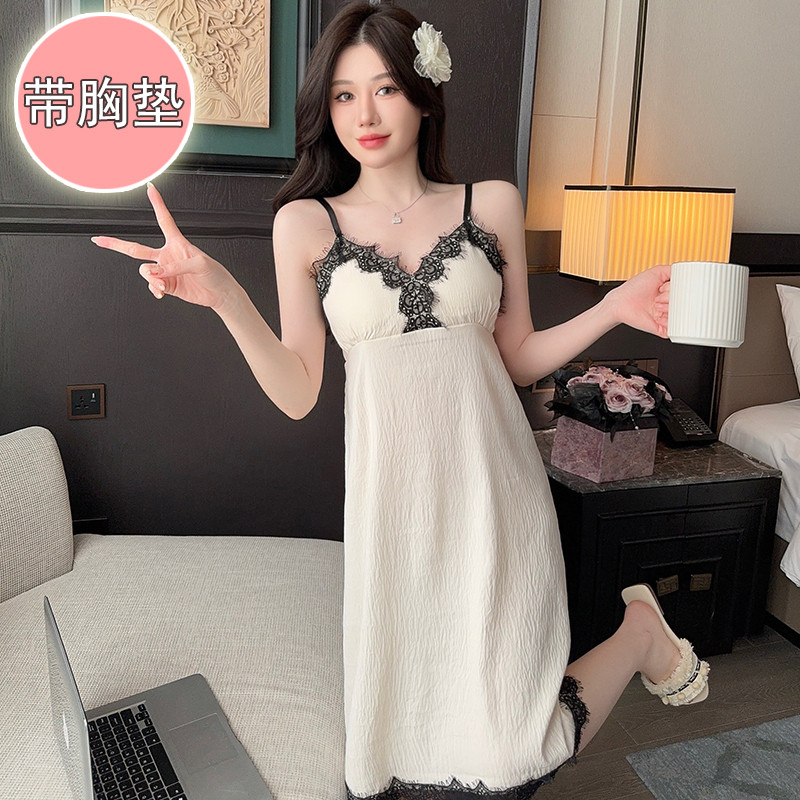 性感吊带睡衣女夏季纯棉网红可爱女生纯欲风花边带胸垫中款睡裙薄