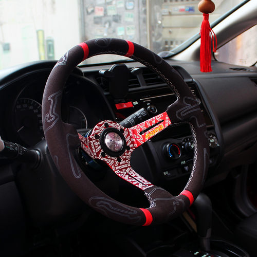 14寸MOMO涂鸦深凹翻毛皮方向盘