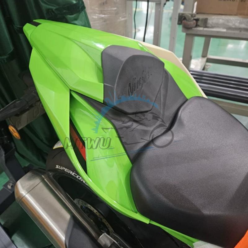 加装后尾翼侧板外壳ZX-4R4RR