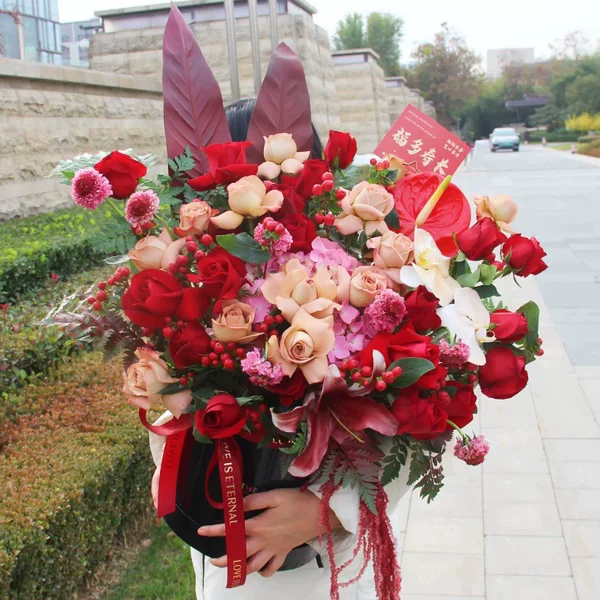 西安花店同城送花生日情人节七夕母亲节日鲜花速递抱抱桶高档插花