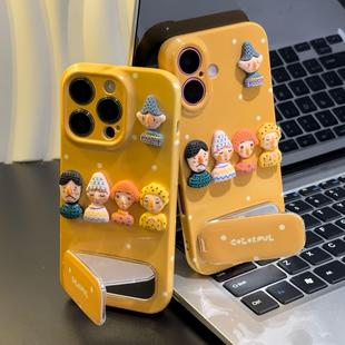 Y300T 13华为PURA80 7创意VIVOS30 Y78 70可爱OPPOFINDX8 黄底波点小人适用于苹果16promax手机壳15