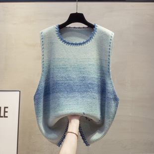 花纱圆领手工针织马甲背心女2025秋冬新款宽松马夹外穿毛衣坎肩潮