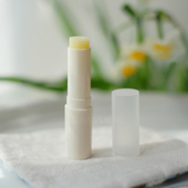 防干裂孕妇儿童可用芳香定制 甜杏仁润唇膏3.5g滋润保湿 苏三家