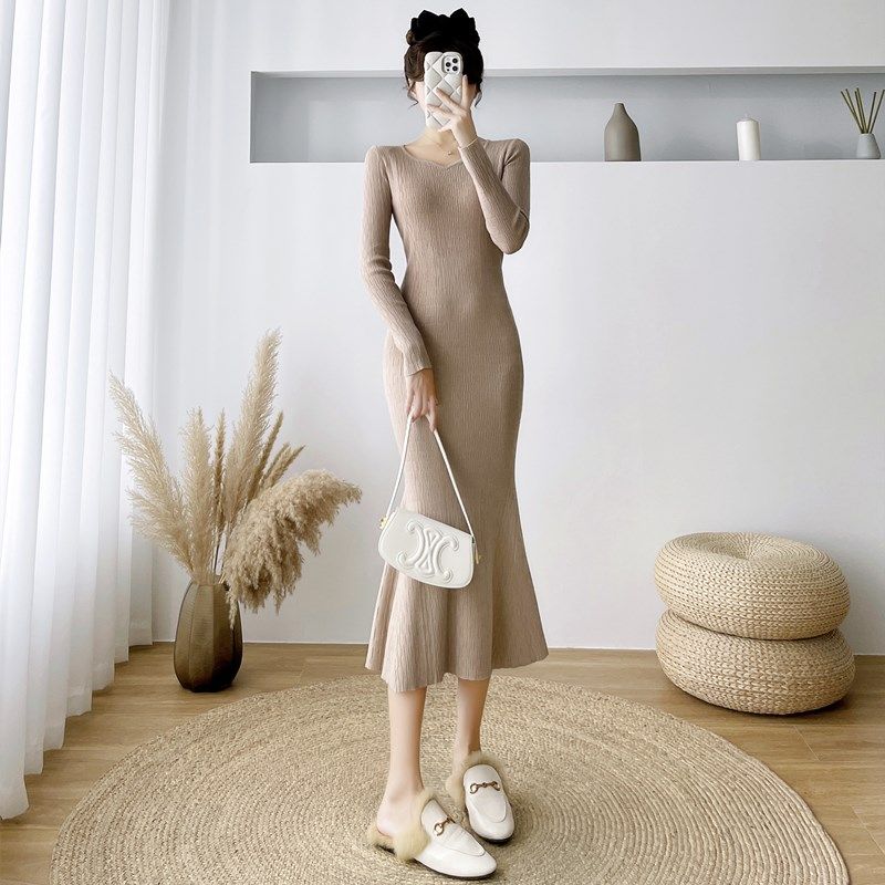 韩版鱼尾裙针织纯色连衣裙