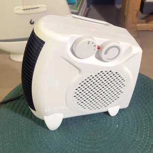 小太阳加热器迷你电热风机桌下省电无光浴室吹热风吹脚新型冬季