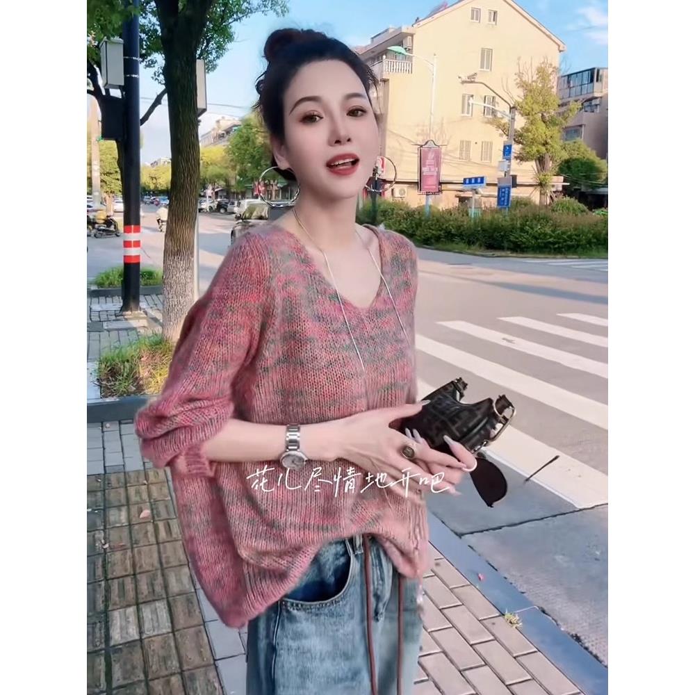 特大码300斤秋冬V领撞色毛衣女胖mm宽松慵懒风套头针织衫长袖上衣