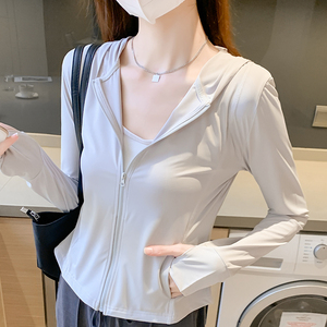 冰丝防晒衣女款2024年新款开衫外套防紫外线修身防晒服上衣潮夏季