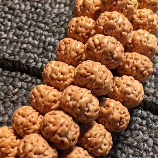 1代树王小金刚菩提子108颗矮桩蜂窝满肉双龙纹树王原籽紫金鼠手串